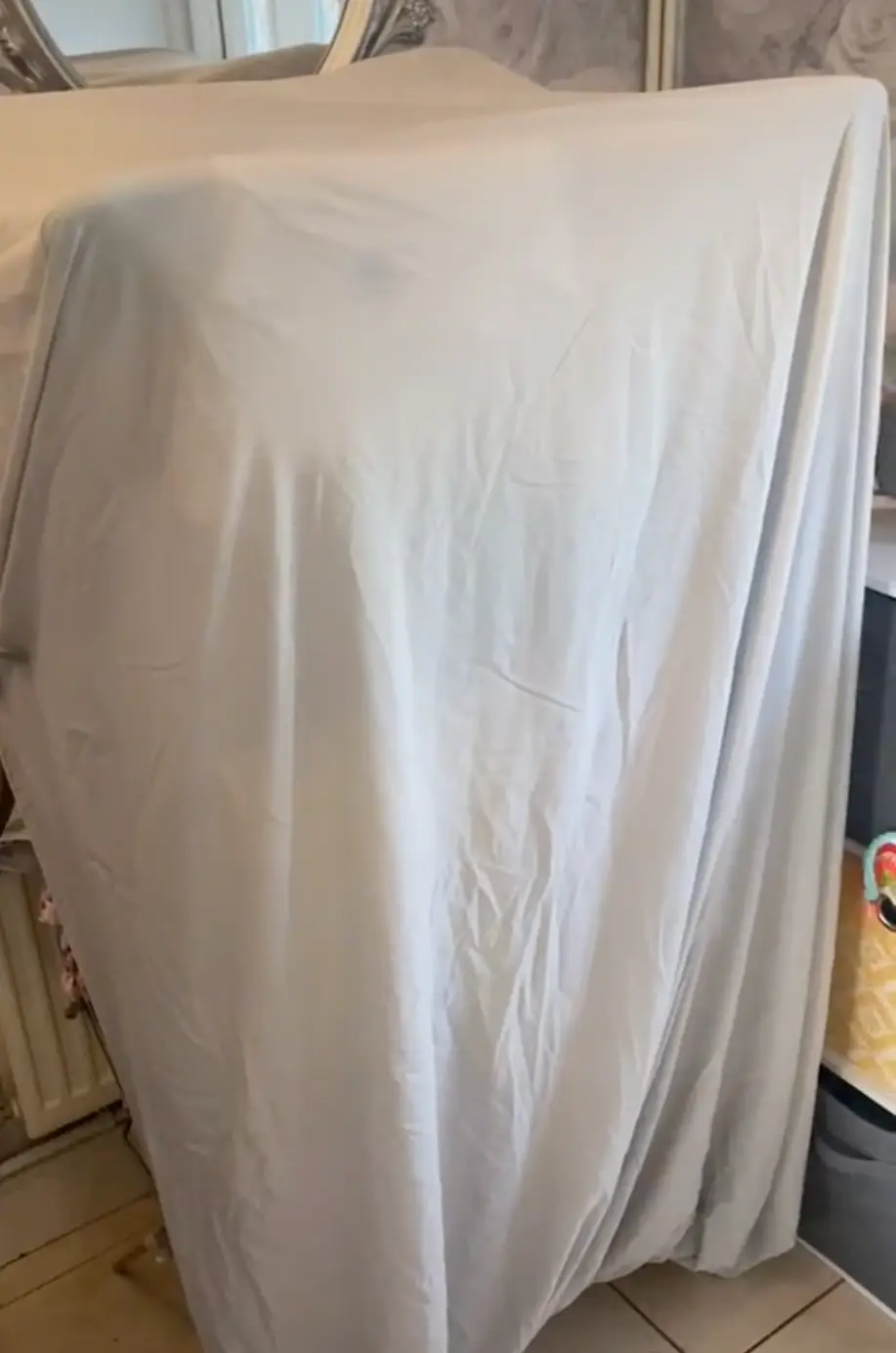 All you need is an air rack, a radiator, and a bed sheet! (