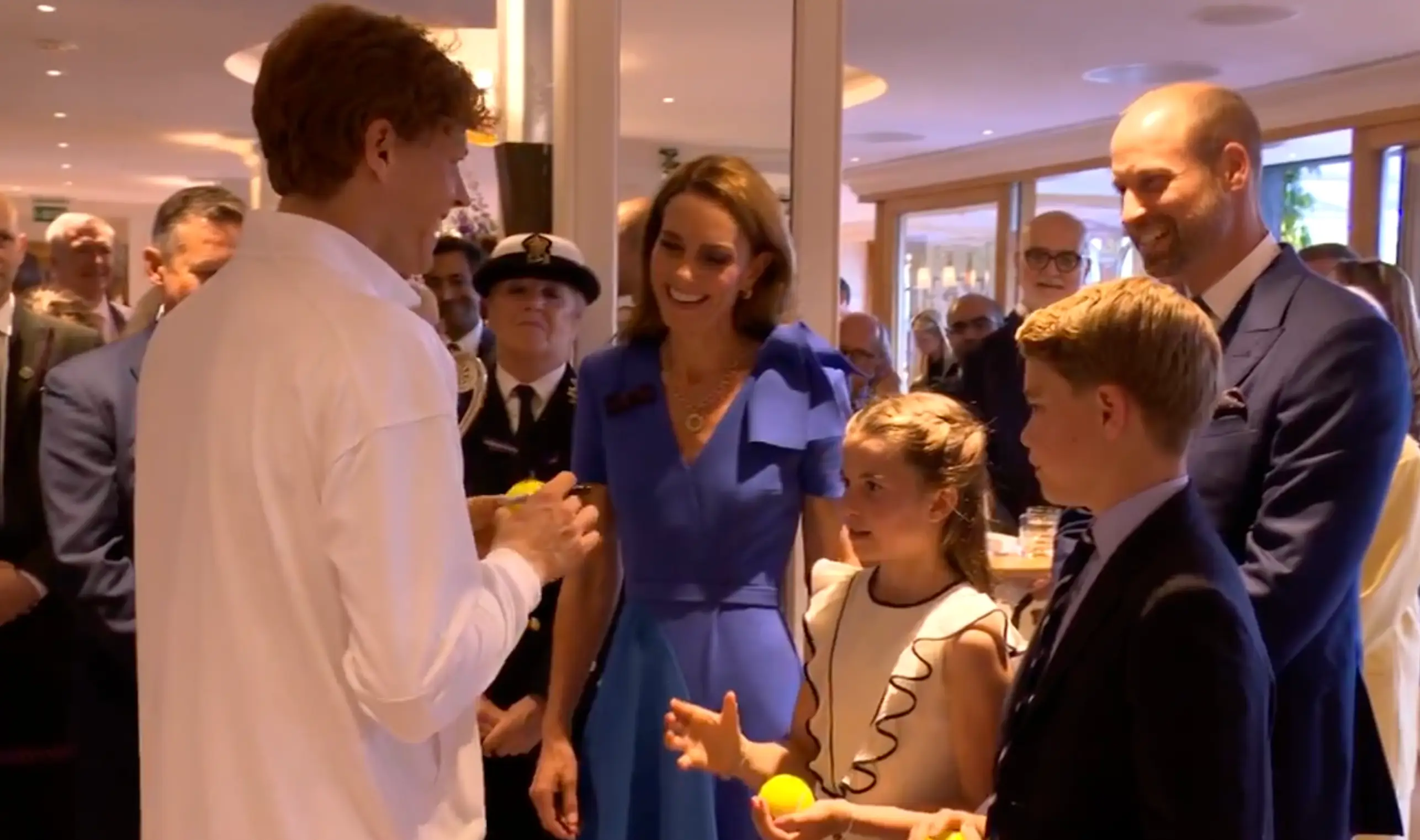 The young royals were gifted signed tennis balls from Wimbledon champ Jannik Sinner (X/Wimbledon)