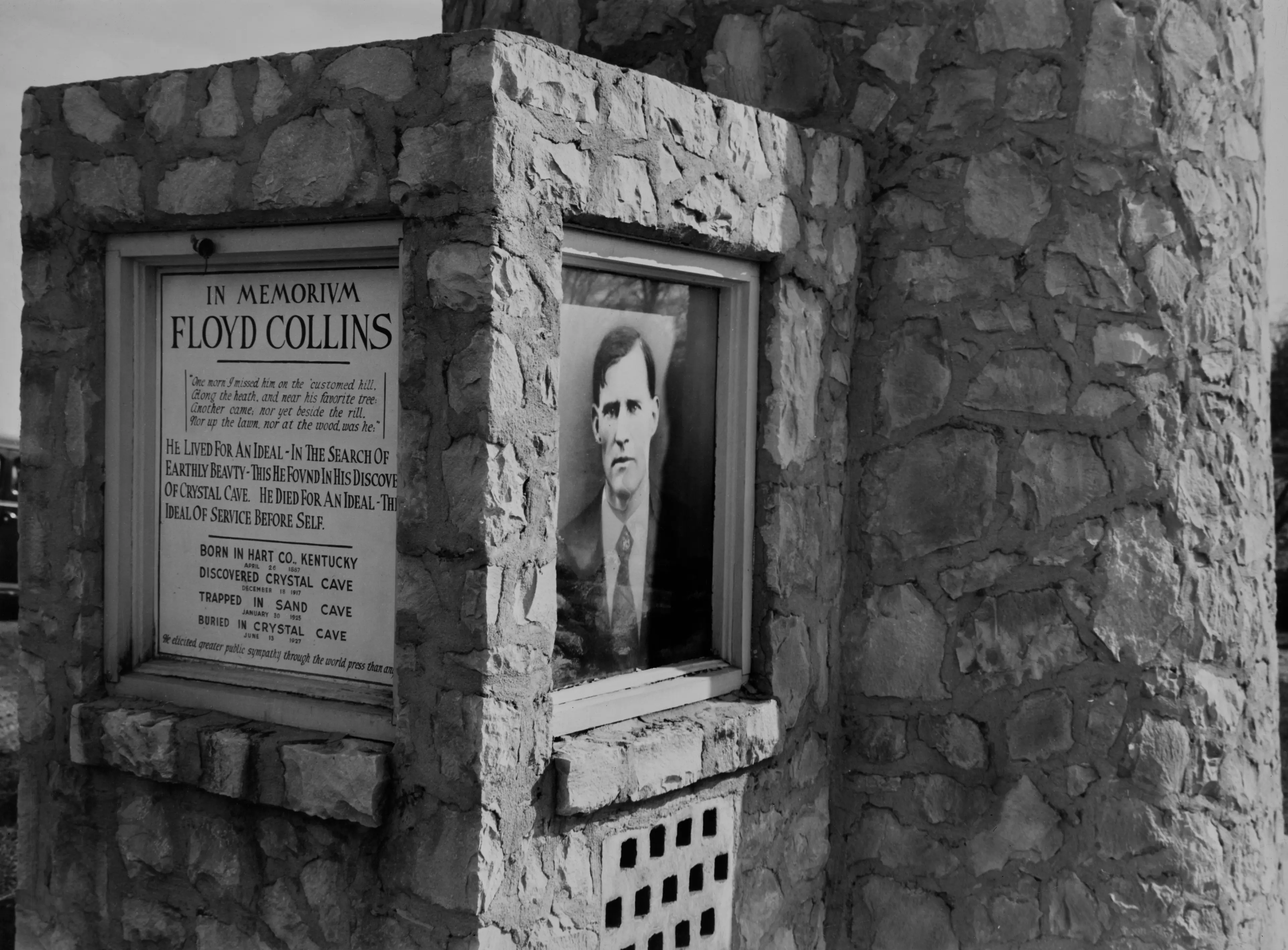 Floyd's body was eventually recovered from the cave (Keystone View Company/FPG/Archive Photos/Getty Images)