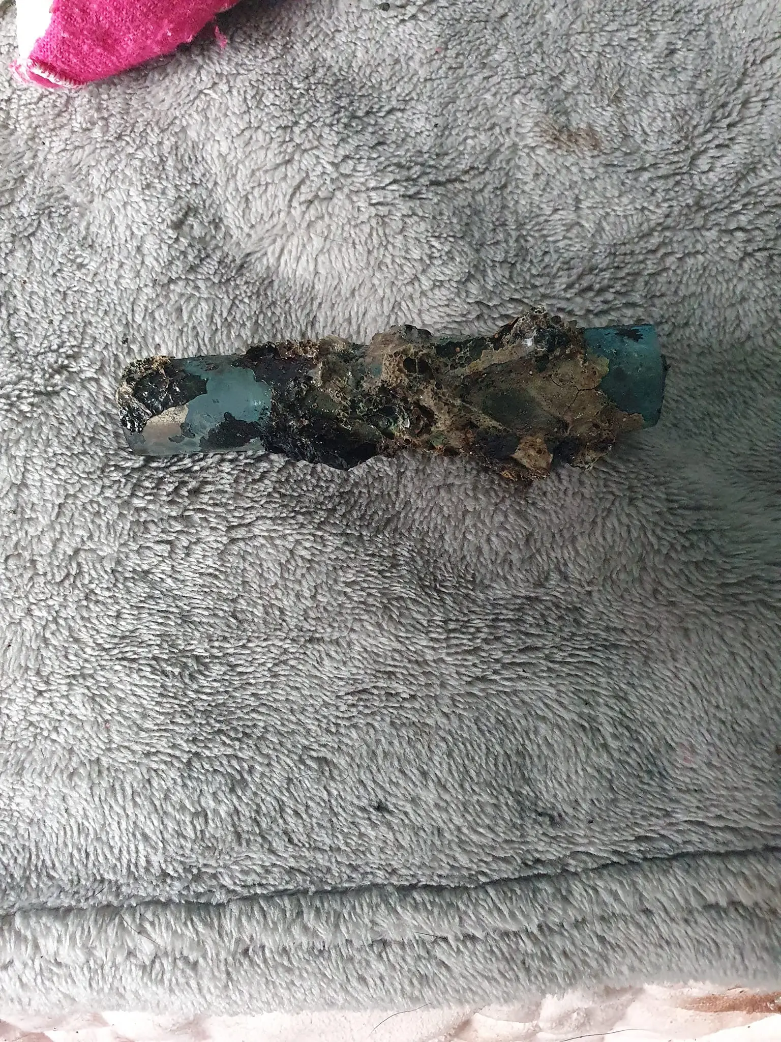 The vape pen that caused the fire.