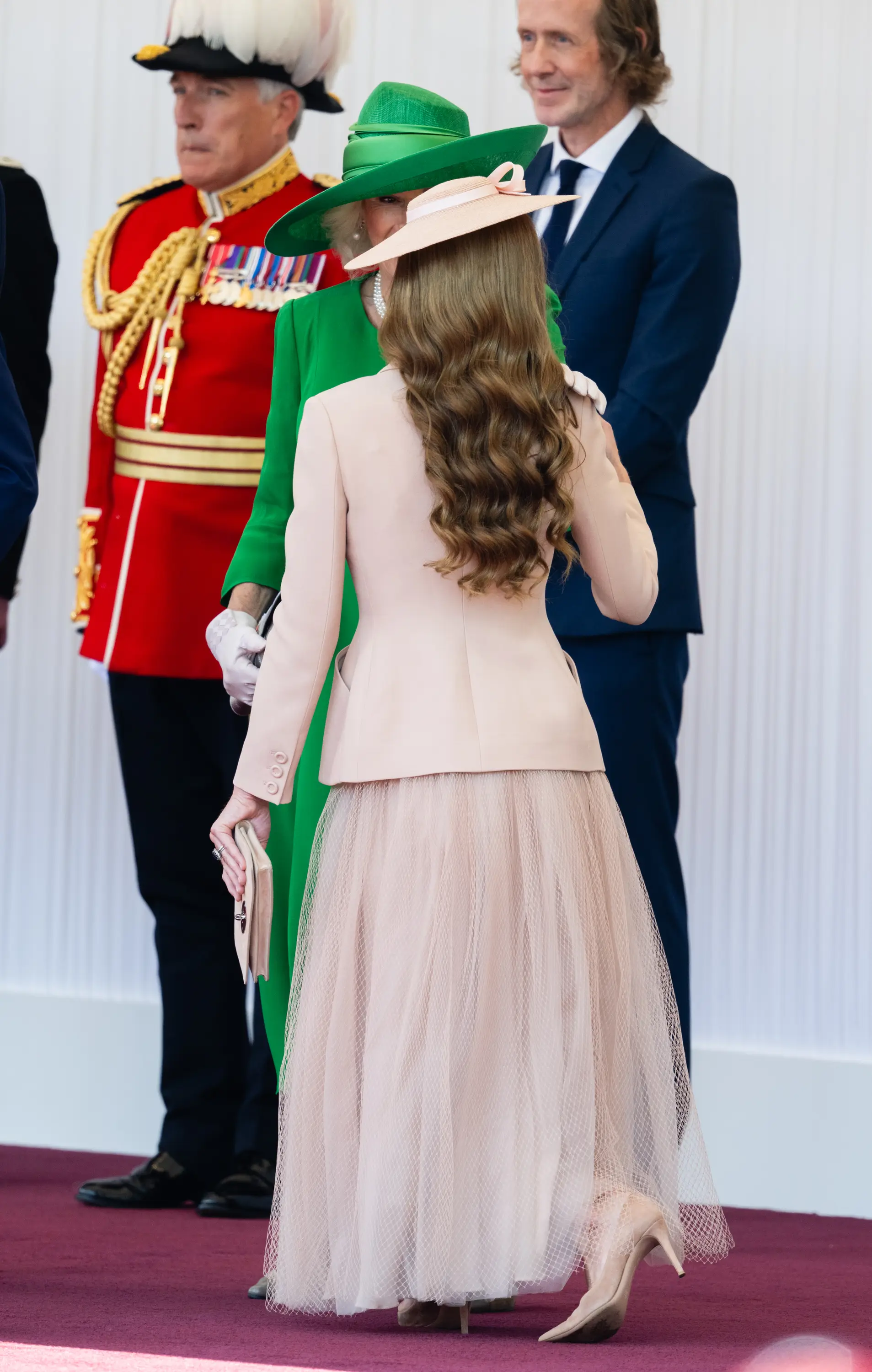 Kate curtseyed four times (Samir Hussein/WireImage)