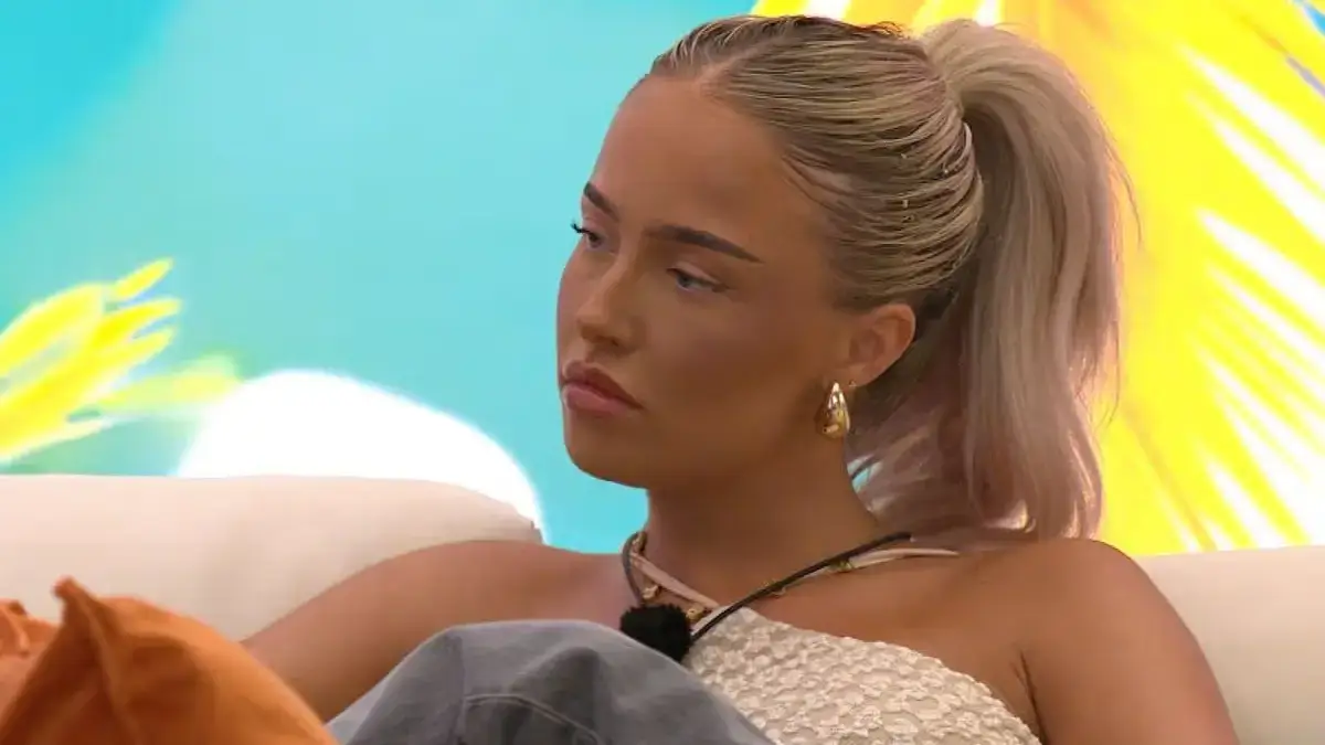 Love Island's Ellie Chadwick is quickly becoming a season favourite (ITV)