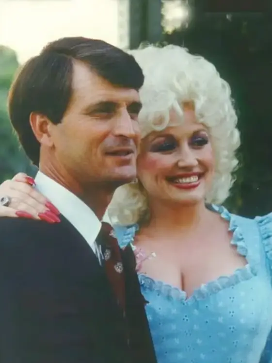Dolly Parton with her husband Carl Dean (Dolly Parton/ABC)