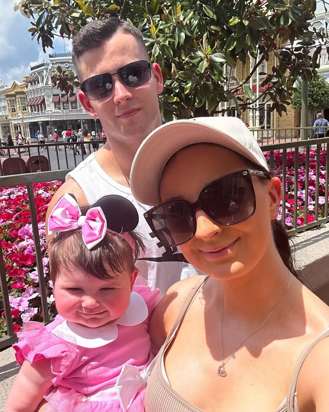 Here's the picture that started the online fuss.