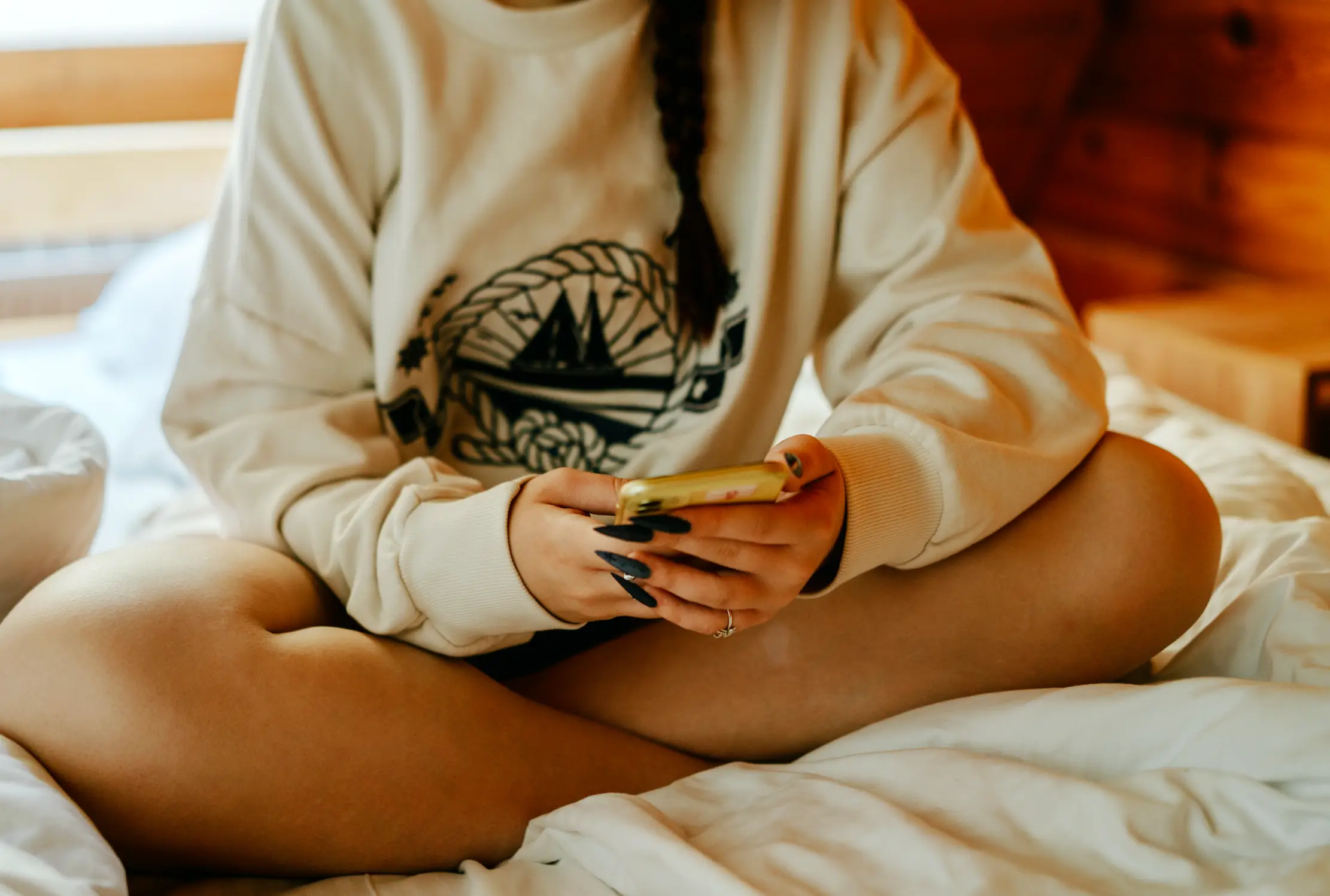 A private investigator has warned that some emojis might not be as innocent as they seem (Getty Stock Image)