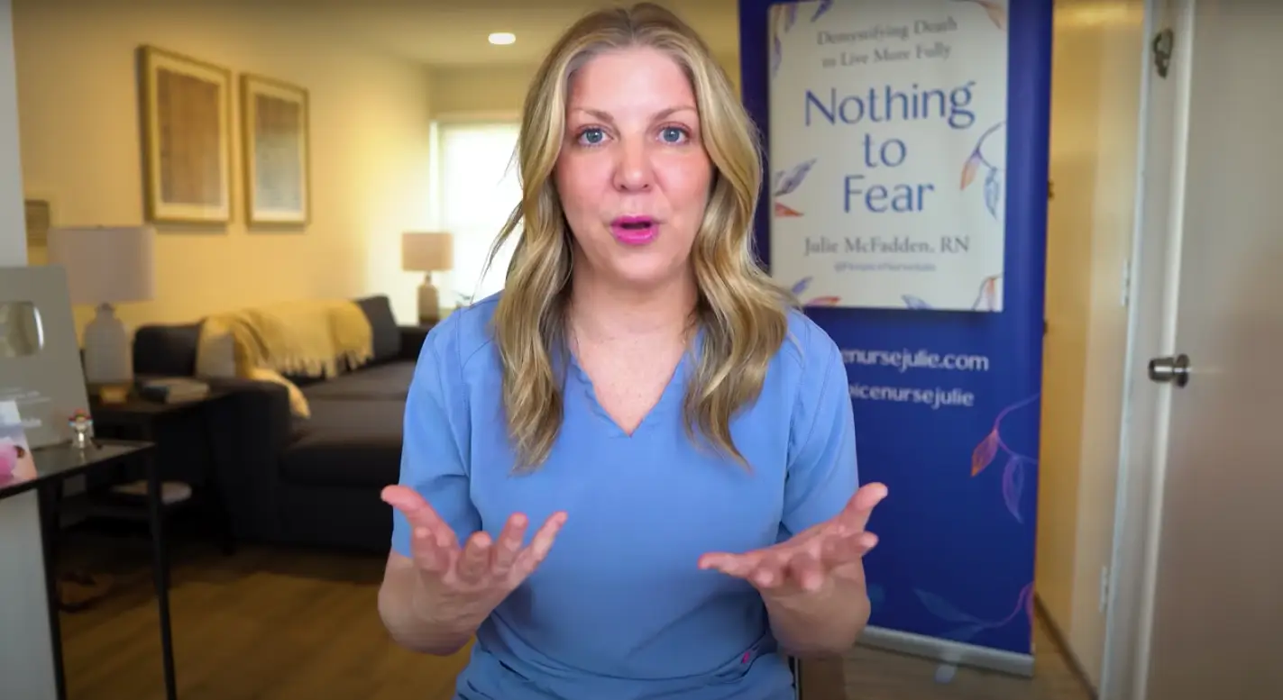 Nurse Julie McFadden is helping people speak candidly about the process of dying (Hospice Nurse Julie/YouTube)