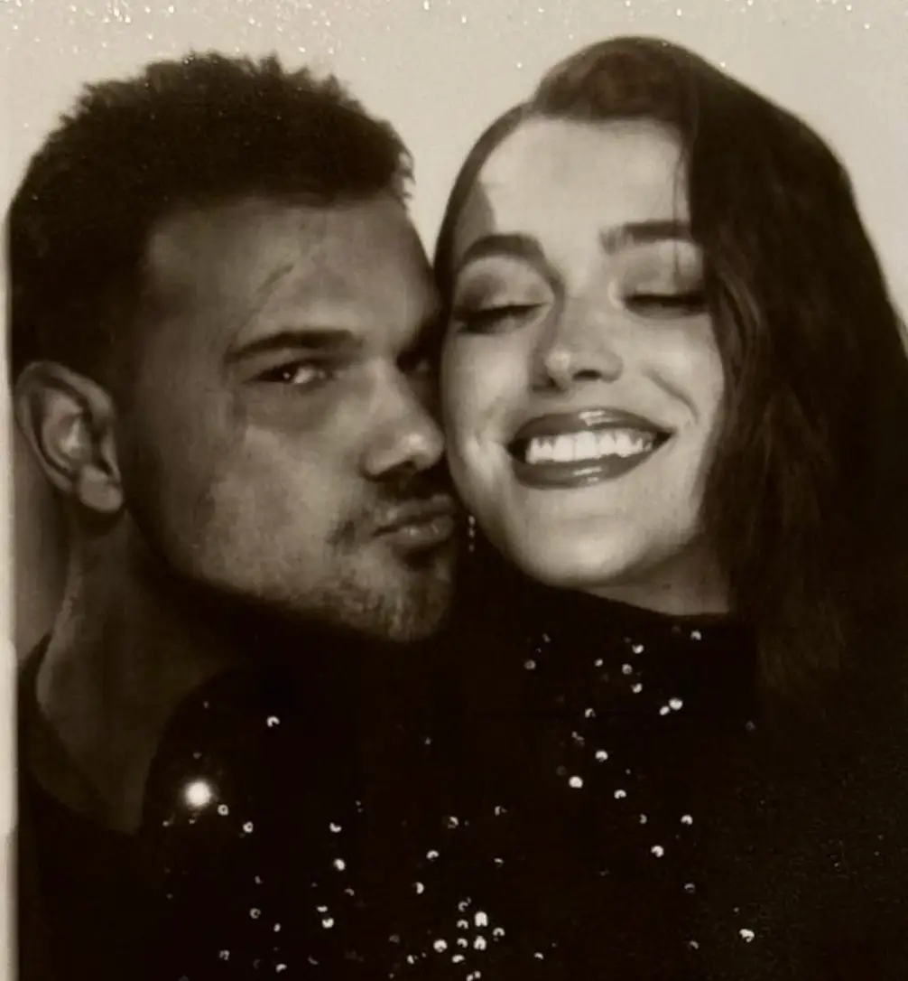 The pair tied the knot back in 2022 (Instagram/@taylautner)