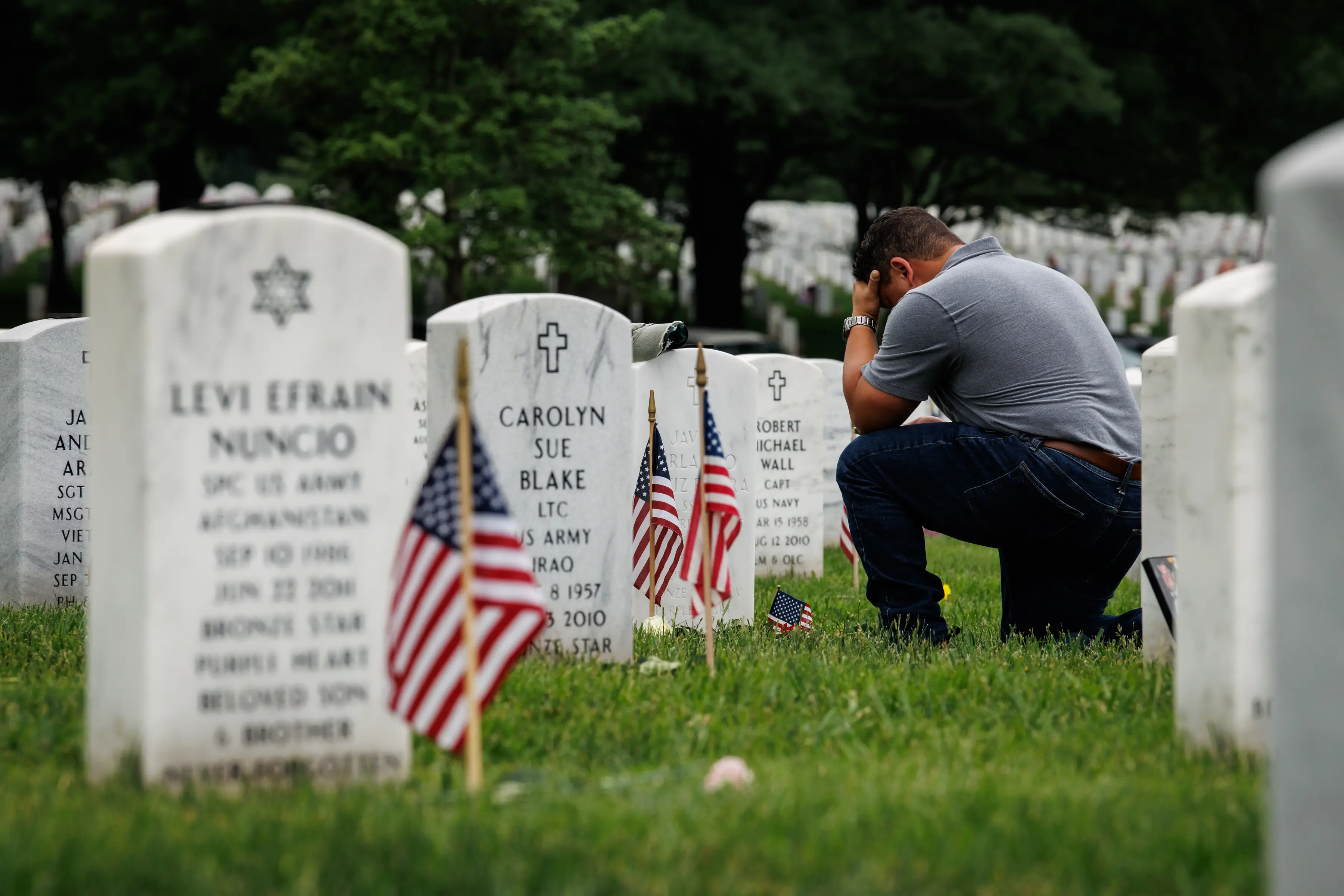 Memorial Day commemorates the American lives lost at war (Samuel Corum/Getty Images)