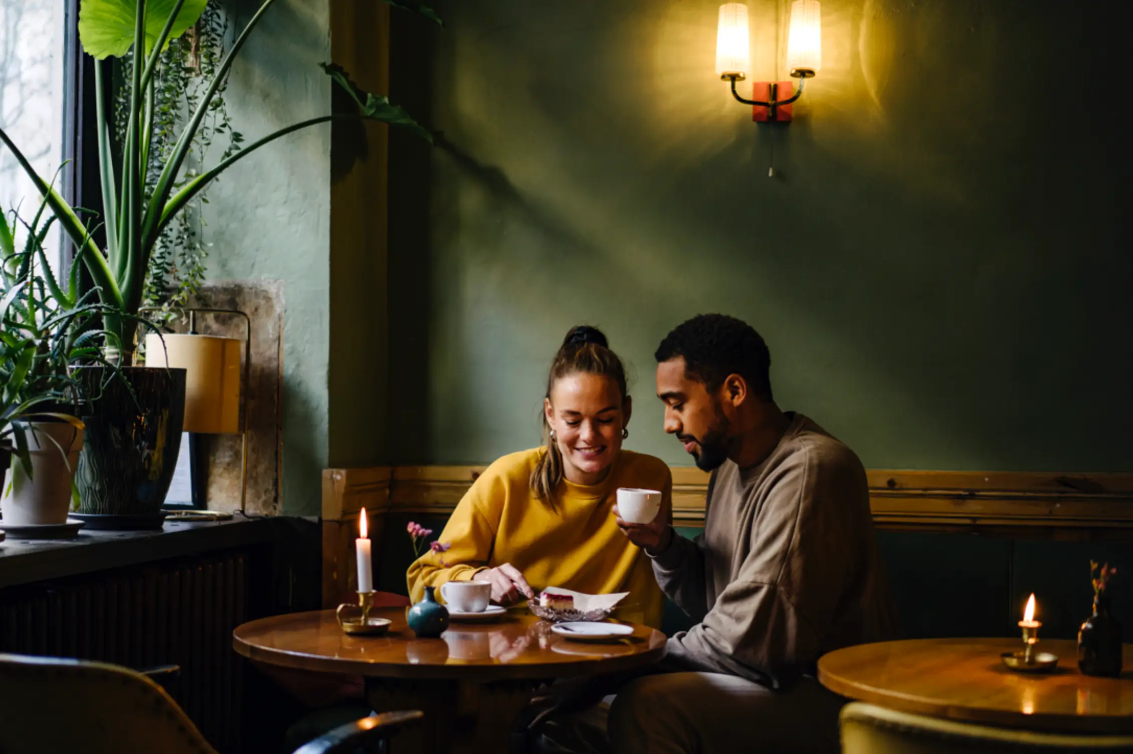 Intimacy in dating doesn't just have to be physical (Getty Stock Images)