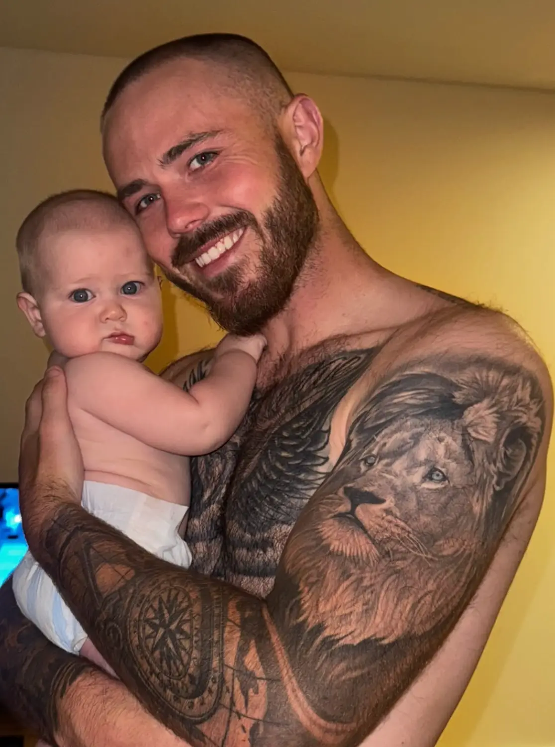 The couple share a son together (Instagram/@nathanjgallagher_)