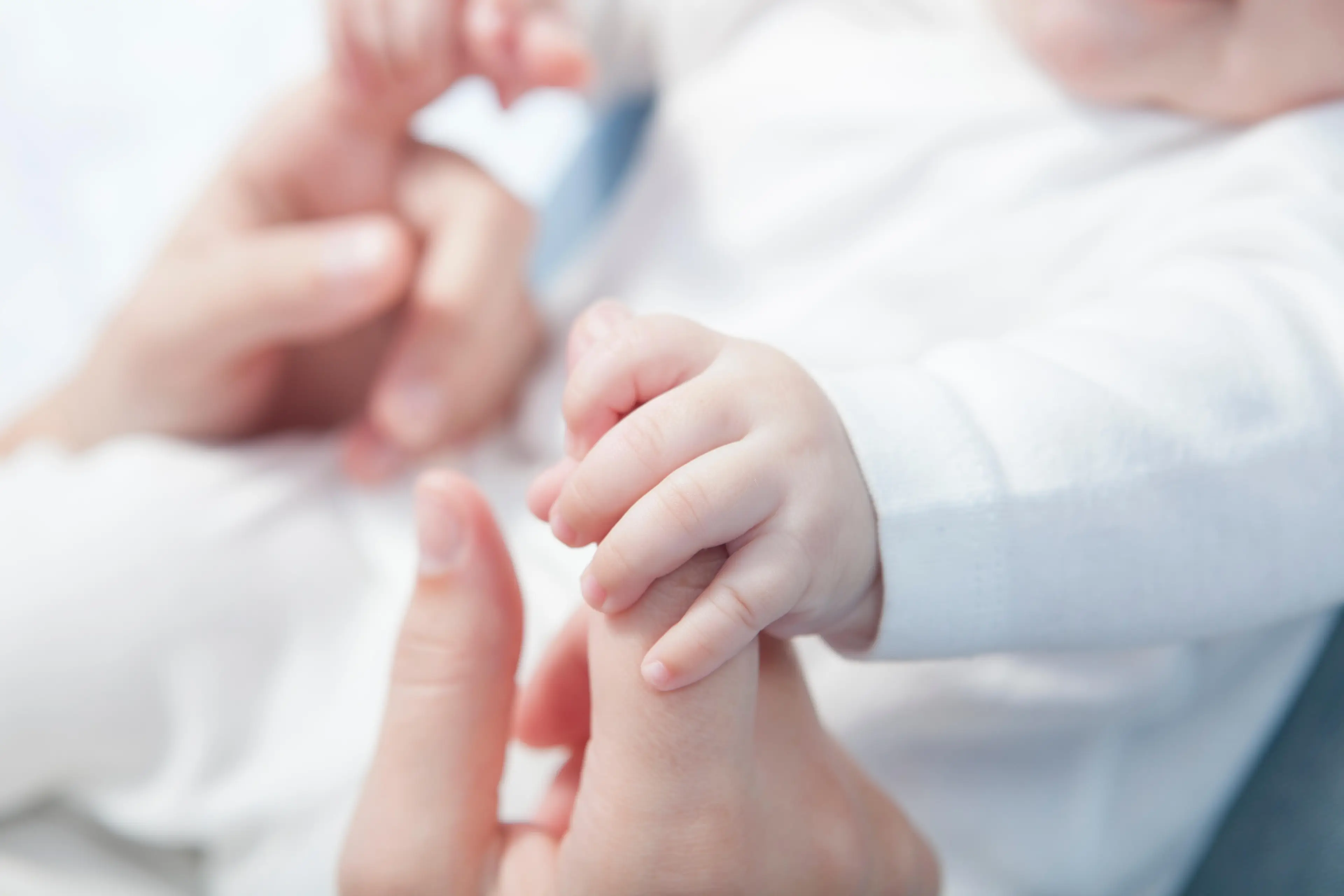 Redditors thought the bride should accept that her choice had consequences.