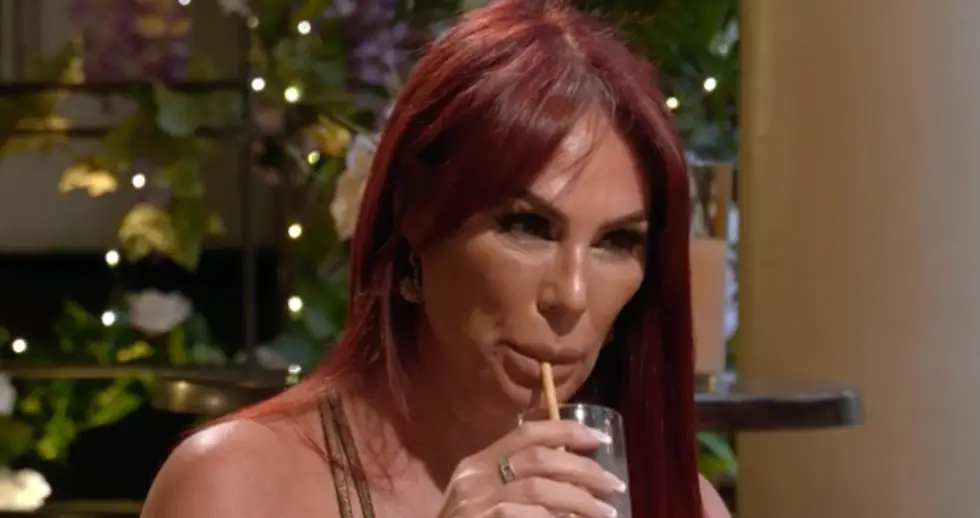 Lauren has been criticised for her behaviour on First Dates.