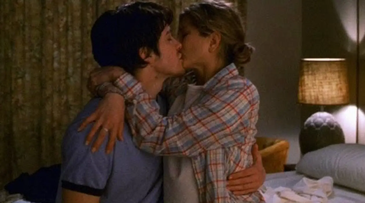 Jake Gyllenhaal and Jennifer Aniston in The Good Girl (Searchlight Pictures)