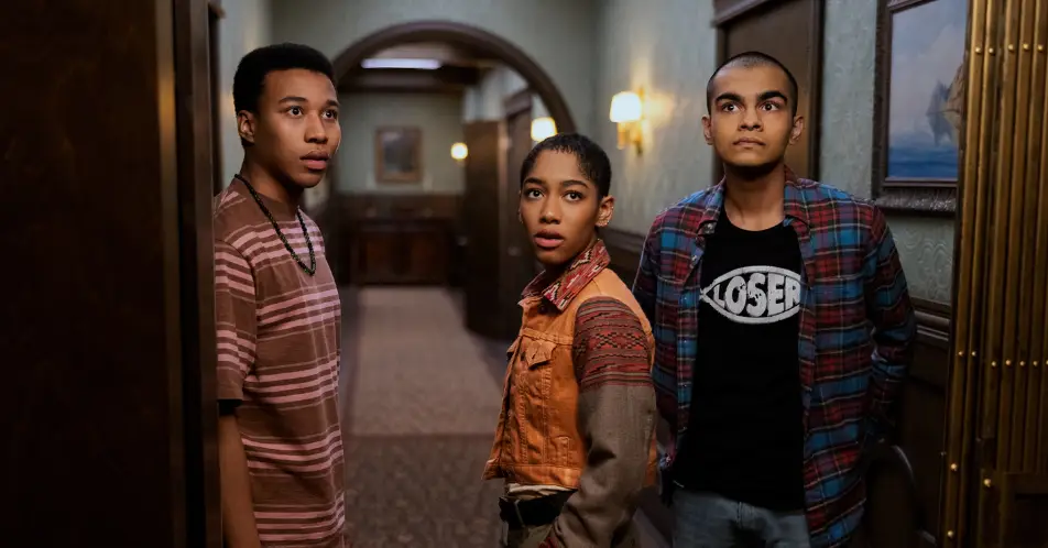 The Midnight Club is Mike Flanagan's next spooky series.