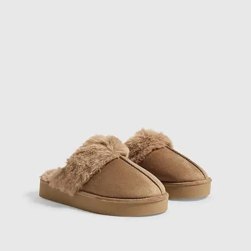 River Island Beige Faux Fur Closed Toe Slippers
