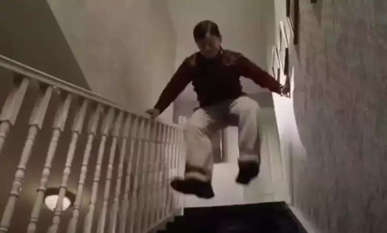 Here comes Dudley (Warner Bros.)