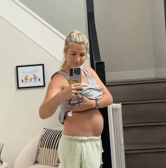 Gemma underwent a c-section with Thiago.