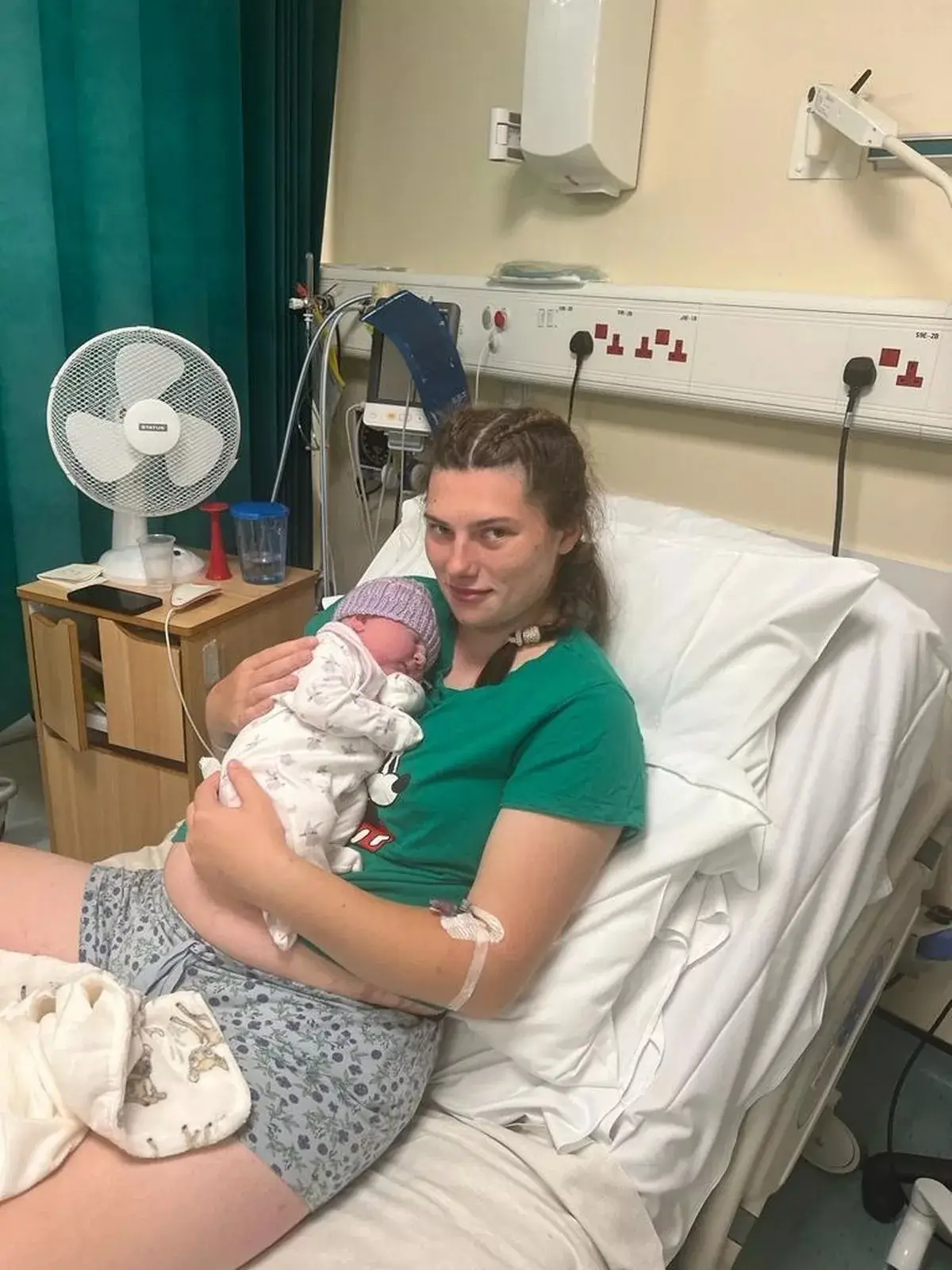 Caitlin and daughter Poppy.