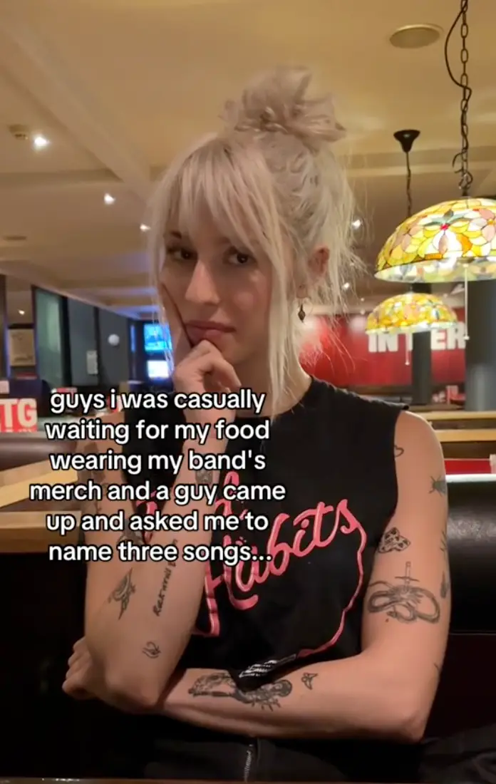 Jo took to TikTok to share an awkward moment with a fellow music fan (TikTok/@whatisrocknroll)