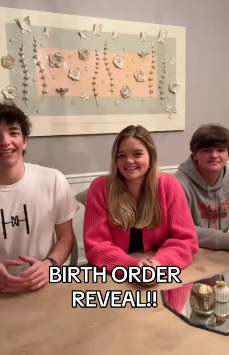 Janie, who uploaded the videos, is the youngest of the triplets. (TikTok/@janie.banie4)