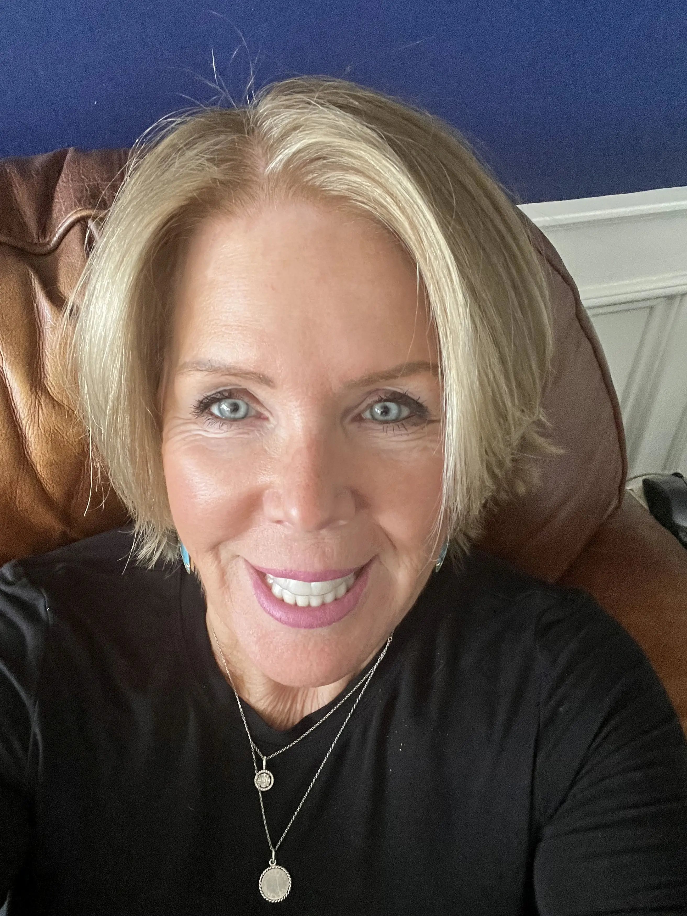 New York lifeguard, Maureen Cronin, was forced to quit her job after making a horrific contact lenses mistake (Kennedy News and Media)