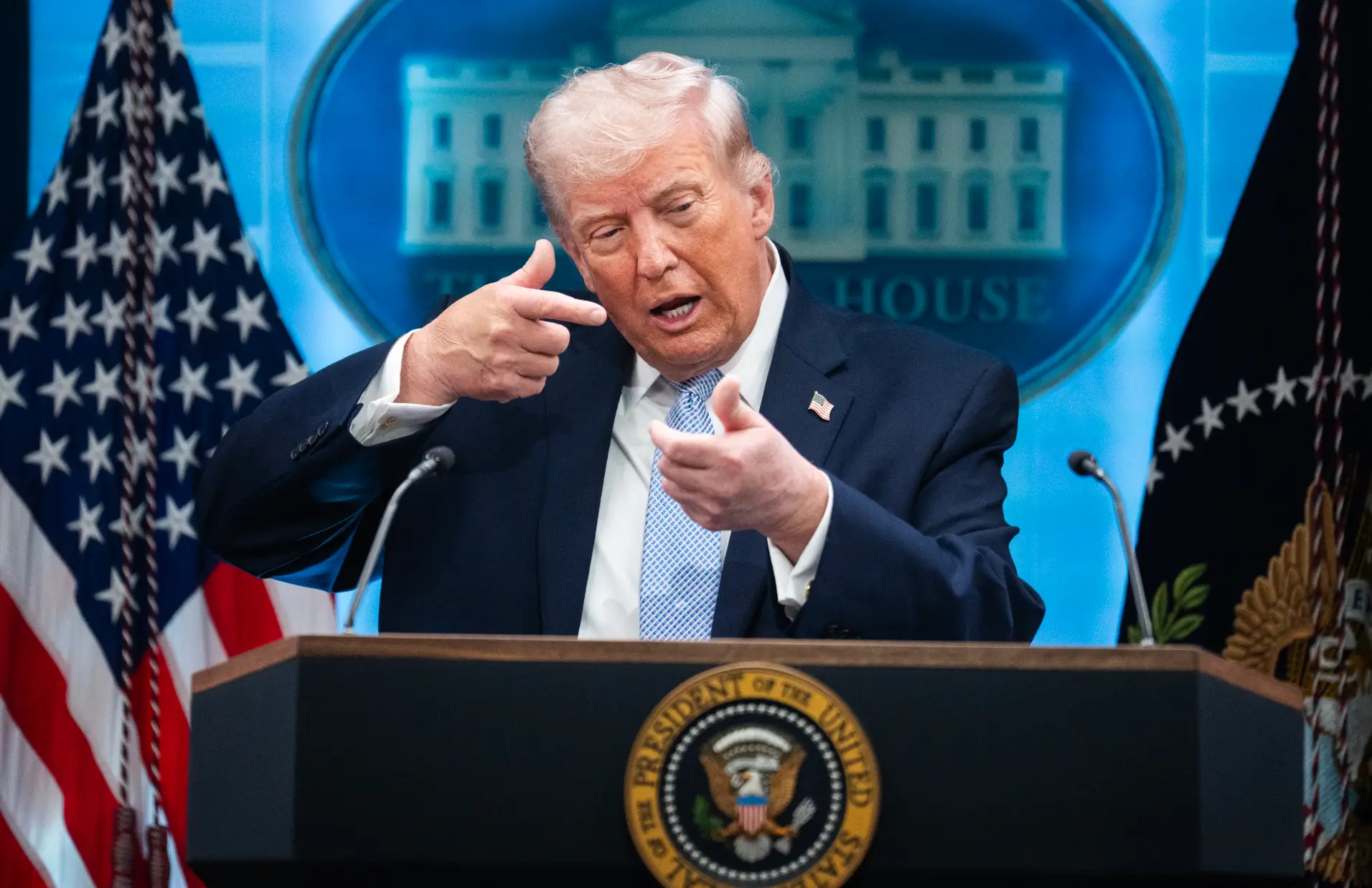 A psychologist has broken down Trump's threat (Tom Williams/Getty Images)