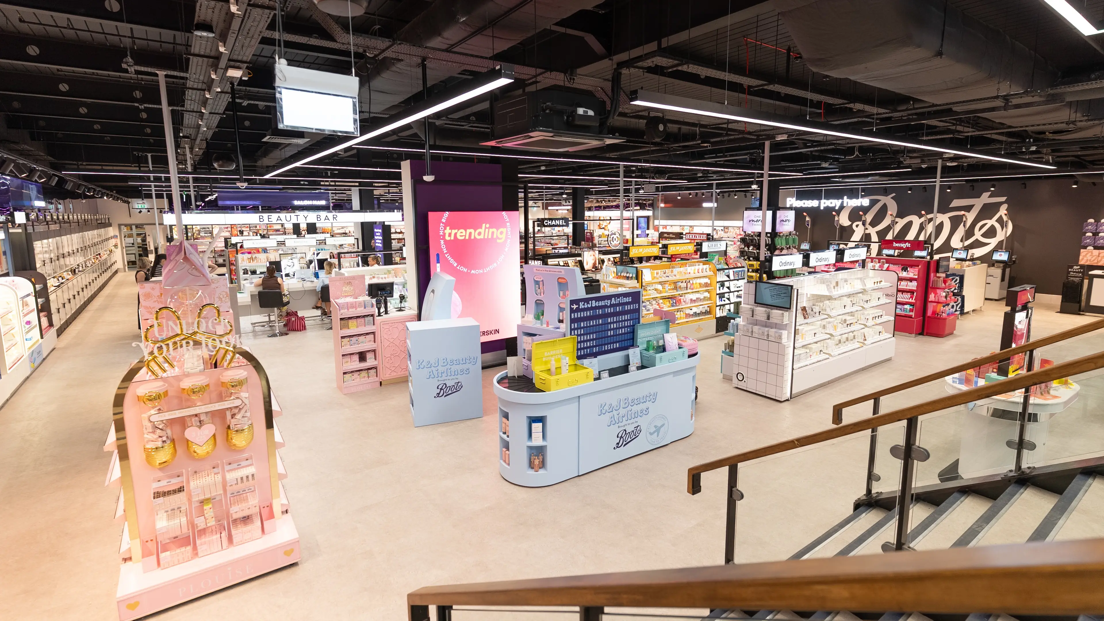 Boots beauty insider reveals must-have summer products everyone is coming in for