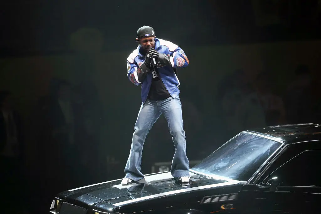 Kendrick Lamar opted for quite the heavy-duty fit during his Super Bowl halftime show performance (Chris Graythen / Staff / Getty Images)