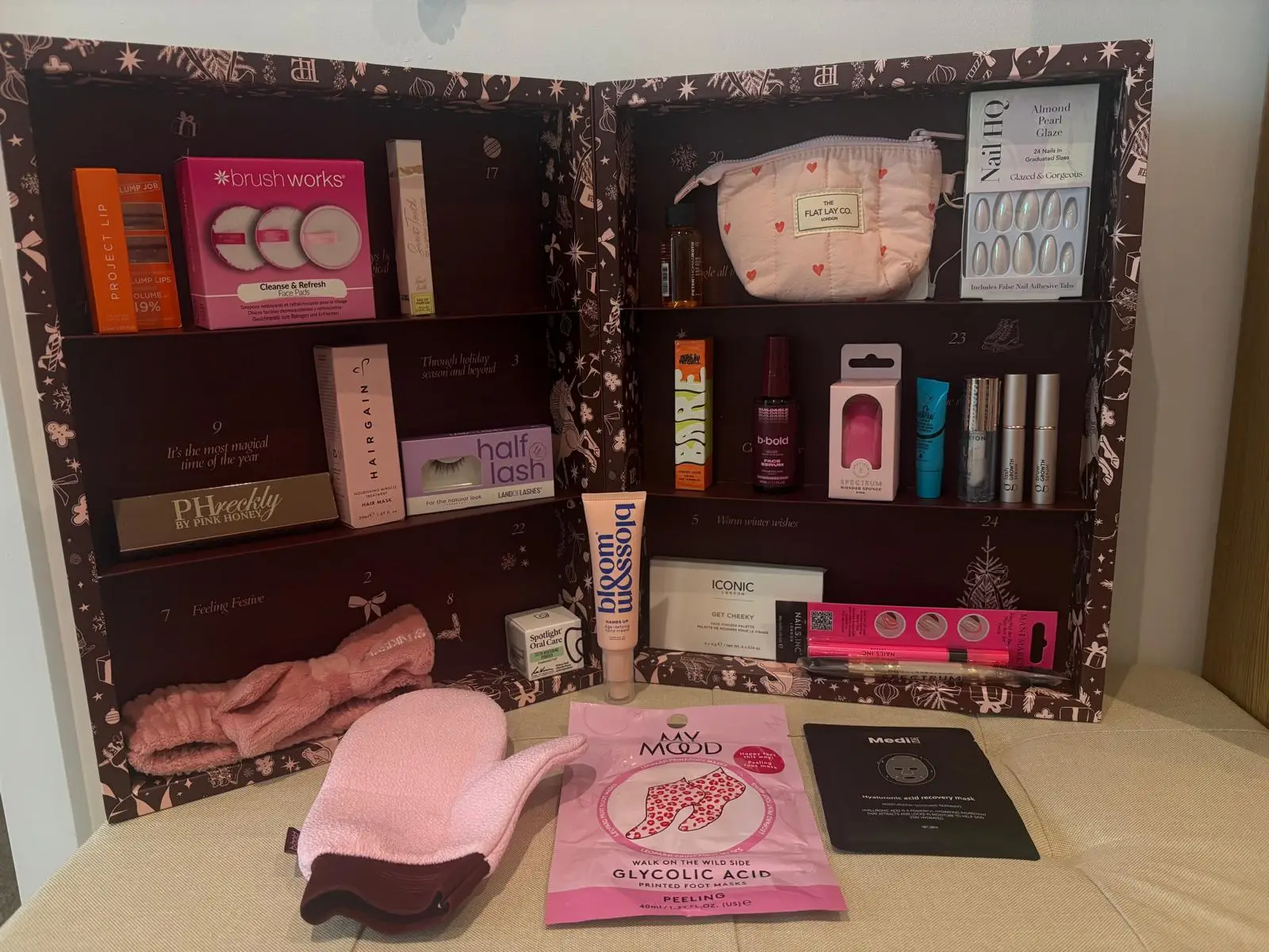 PrettyLittleThing Beauty Advent Calendar 2026 (Tyla)