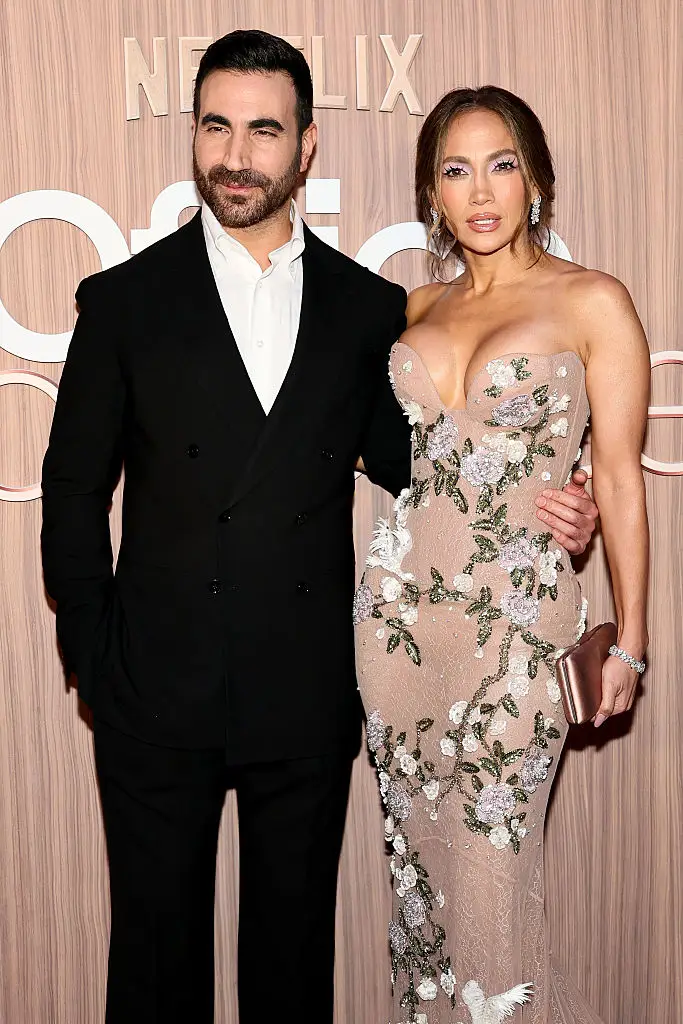 They pair shared 'an undeniable chemistry' a source said (Photo by Theo Wargo/Getty Images)
