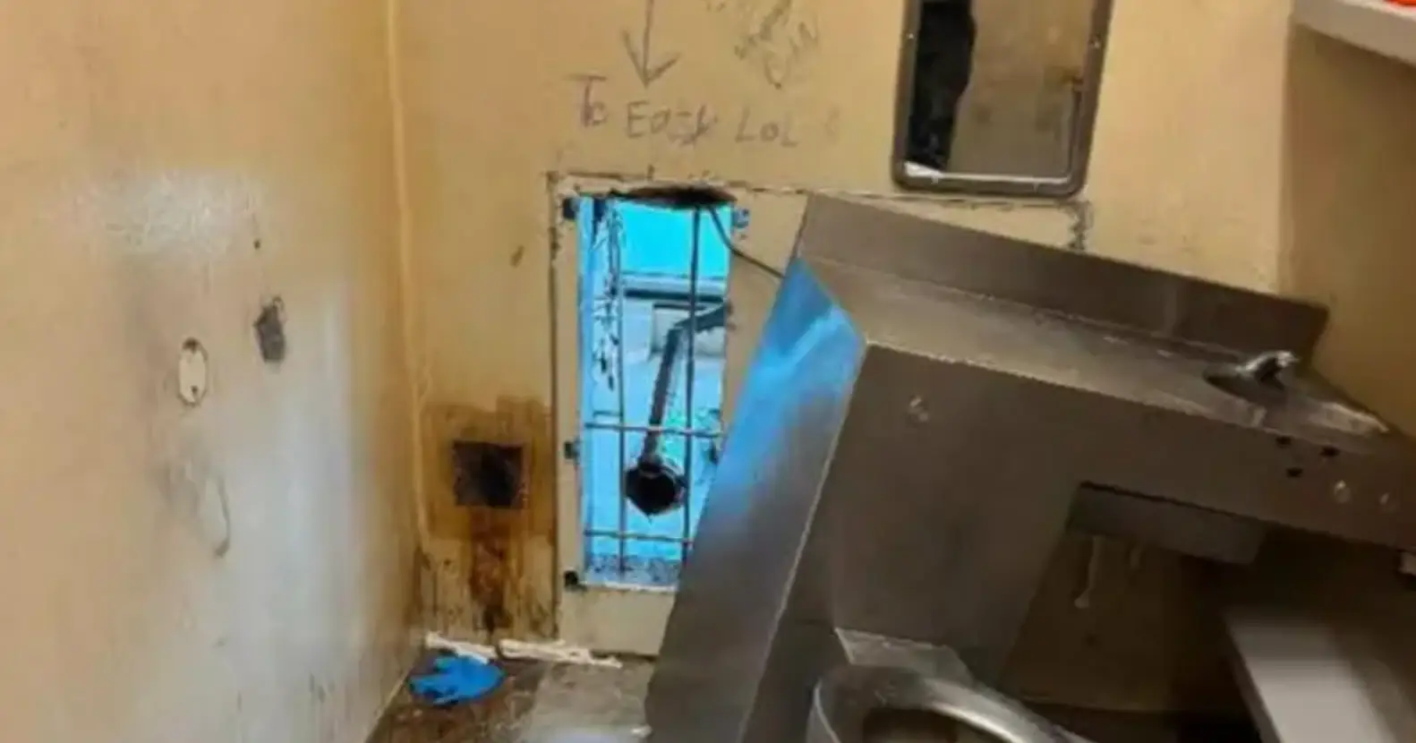 The group left a message on the cell wall (Orleans Parish Sheriff's Office)