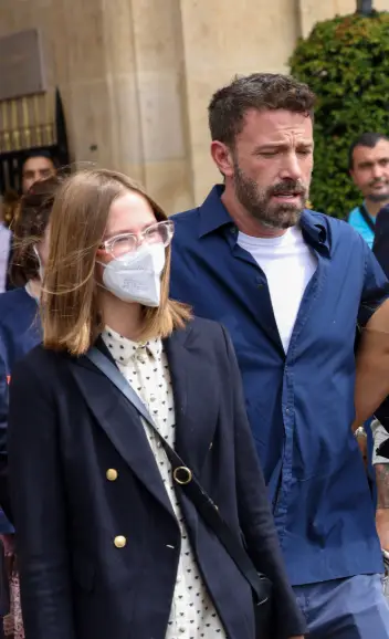 Ben Affleck and Jennifer Garner's daughter, Violet, previously revealed why she still wears a mask (Pierre Suu/GC Images)
