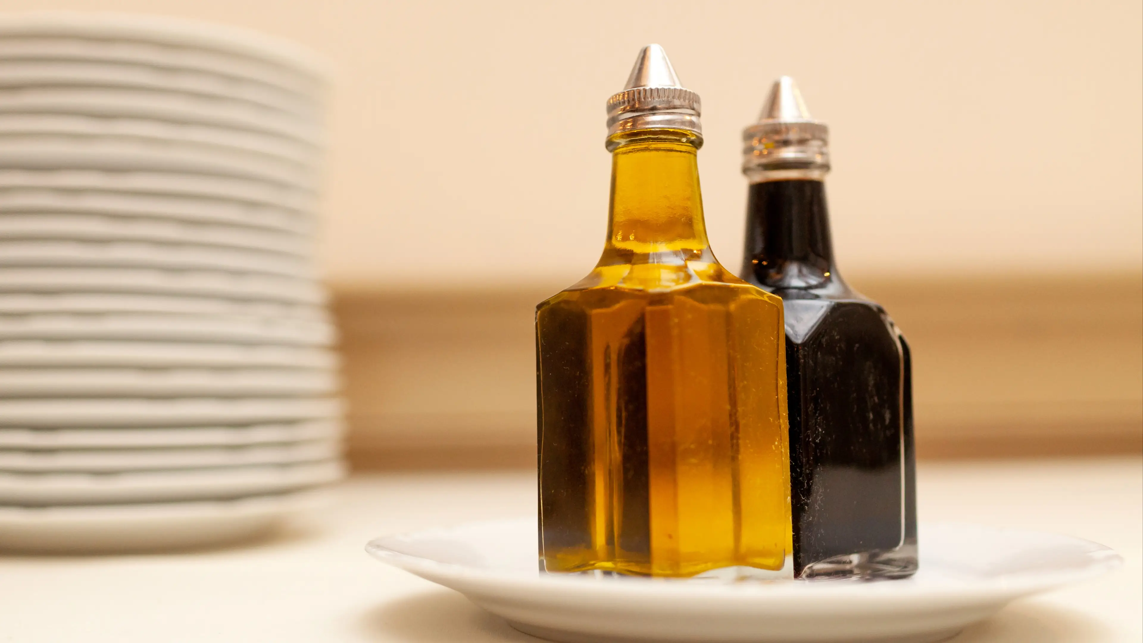 Doctor has important message for anyone who 'smells like vinegar' down there