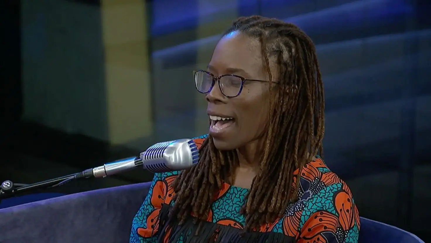 Dr Bryant said need to 'lean into the discomfort' when it comes to quitting the true crime genre (The Mel Robbins Pocast)