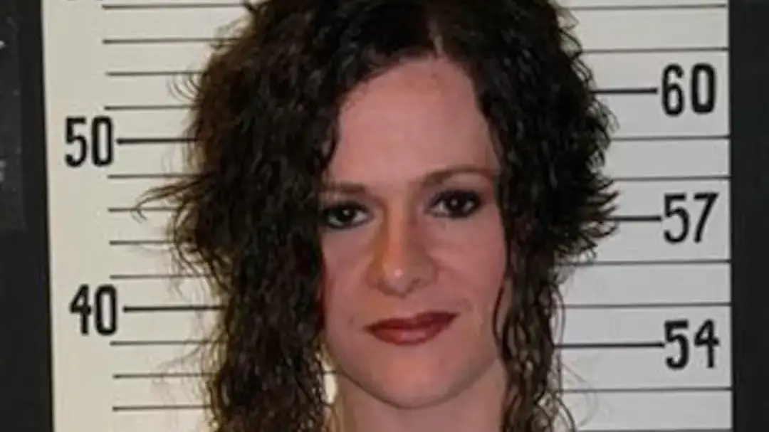 What happens in the hours before Christa Pike's execution which is scheduled for today
