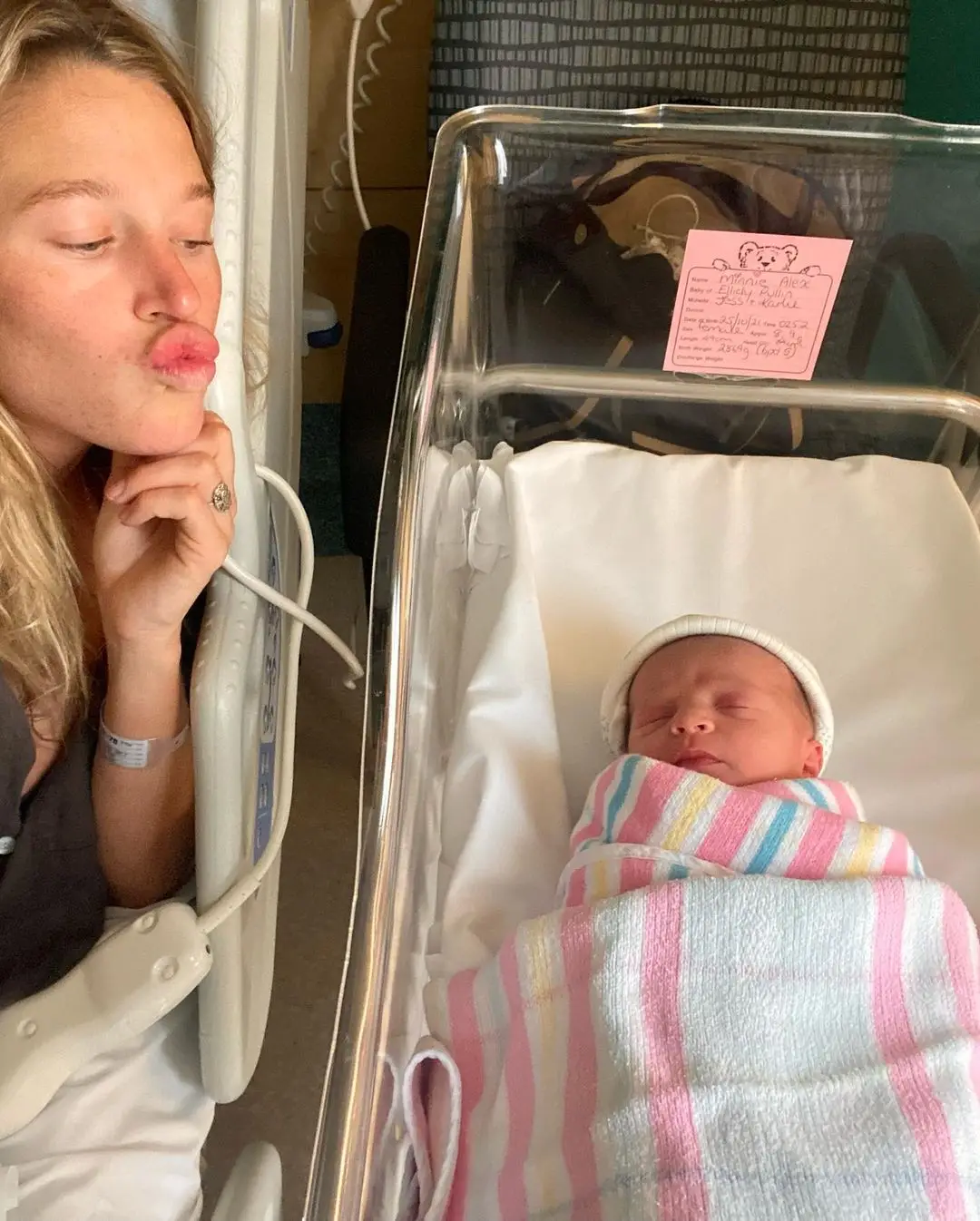 Ellidy and Alex's child, Minnie, was born 15 months after the horrific tragedy. (Instagram/@ellidy_)