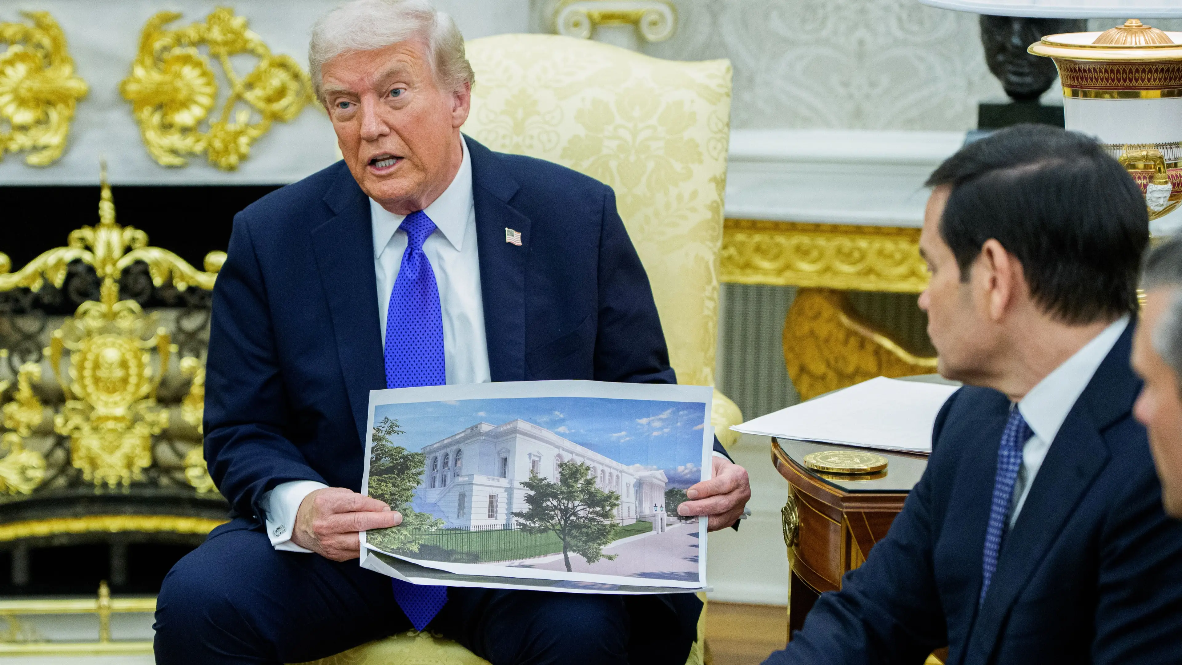 Aaron Schwartz/CNP/Bloomberg via Getty Images