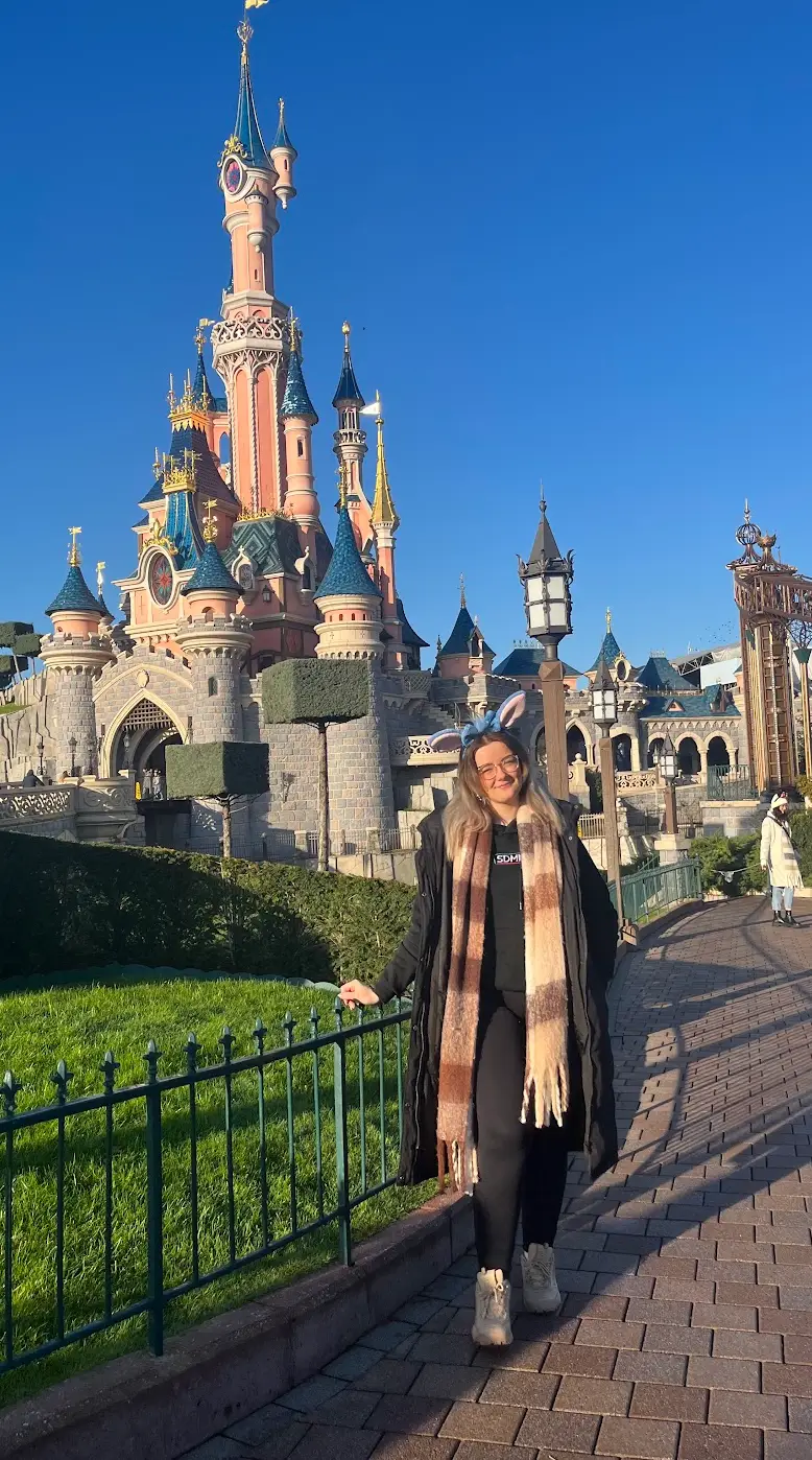 Samantha, 22, shared how she 'haggled' with her Wowcher £99 mystery holiday