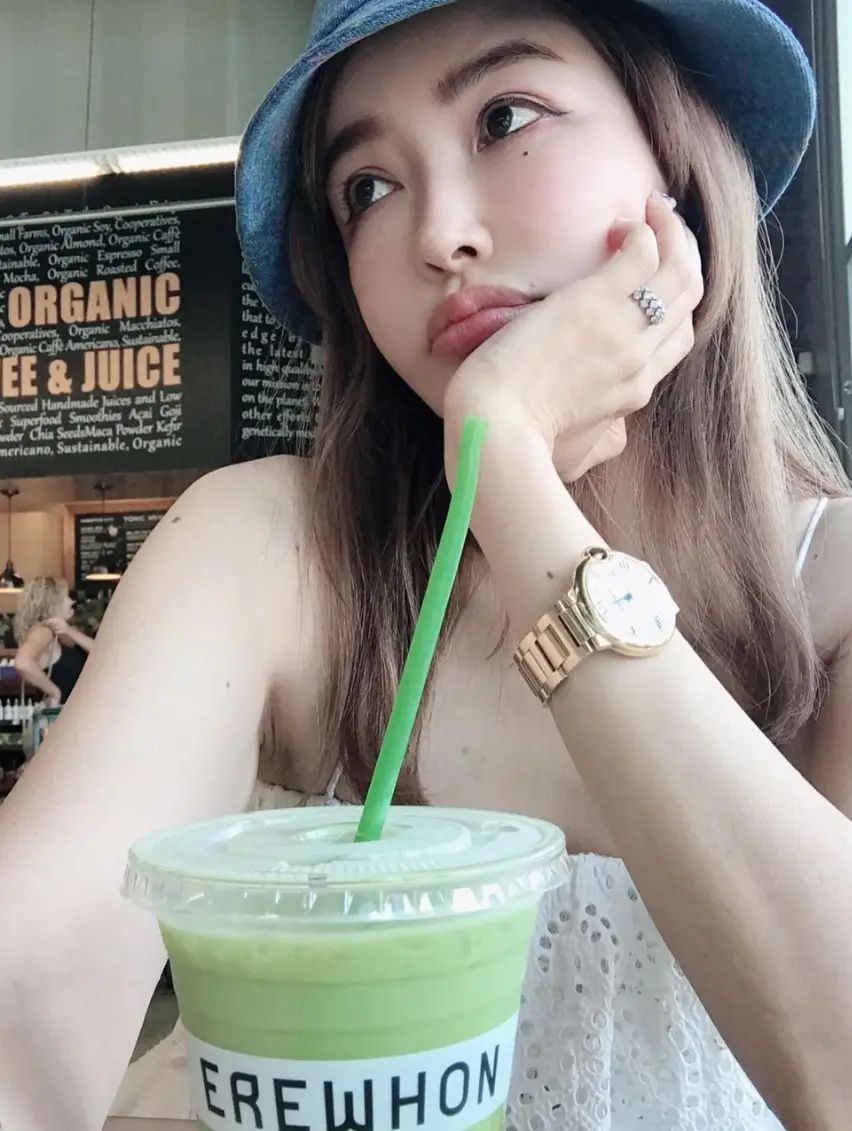 Risa credits healthy meals and skincare to her look.