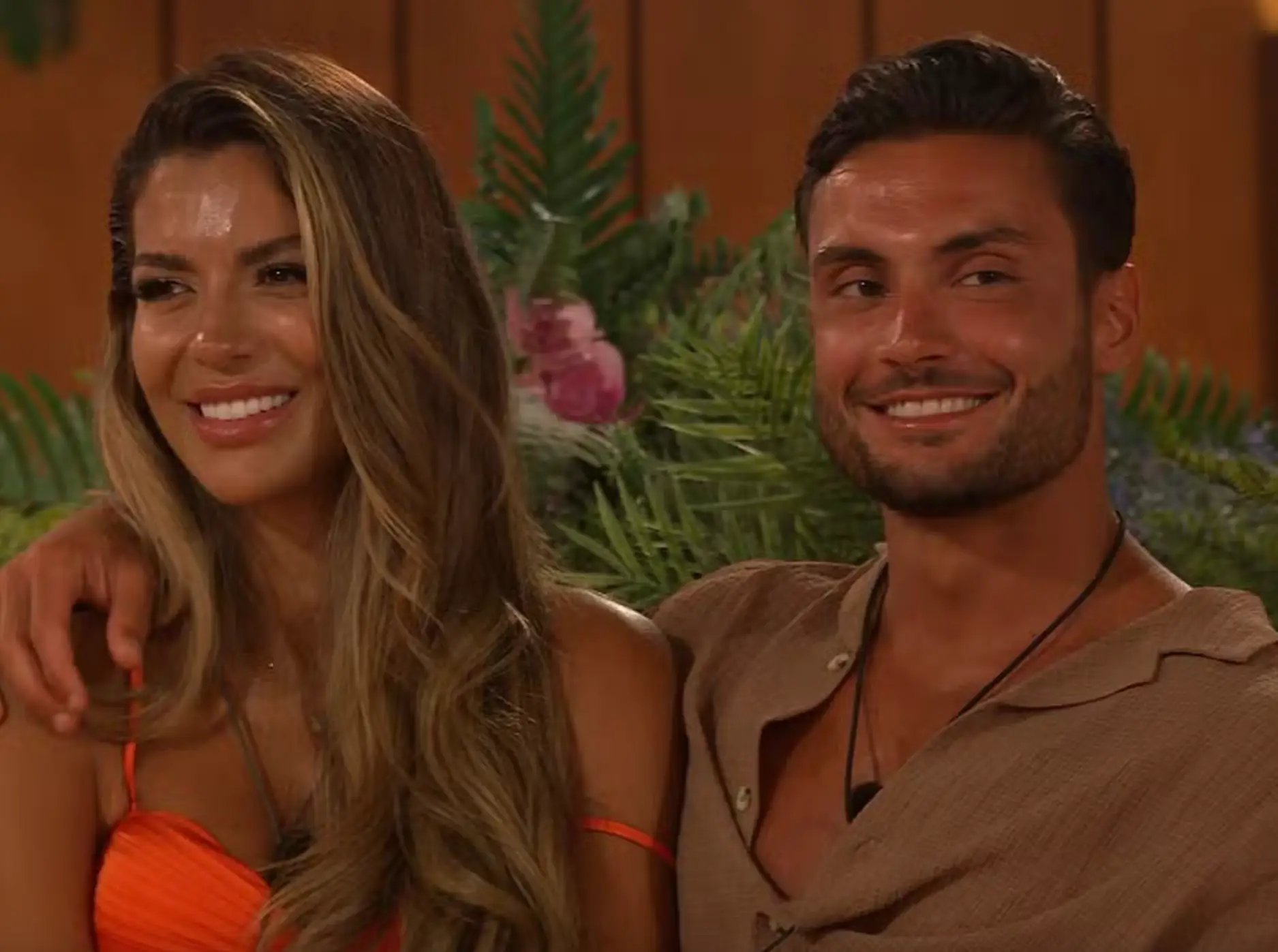 Ekin-Su and Davide discussed their time in the villa.