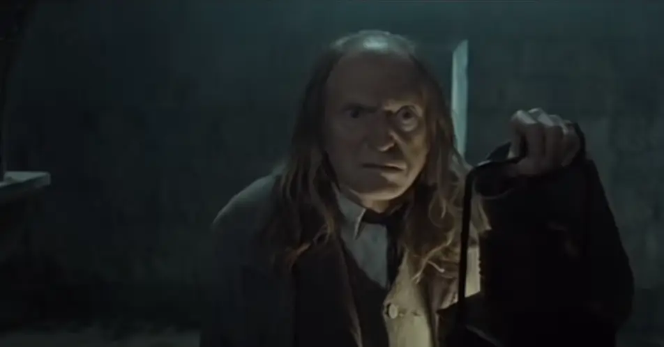 Some fans were familiar with the scene through extended versions. (Warner Bros.)