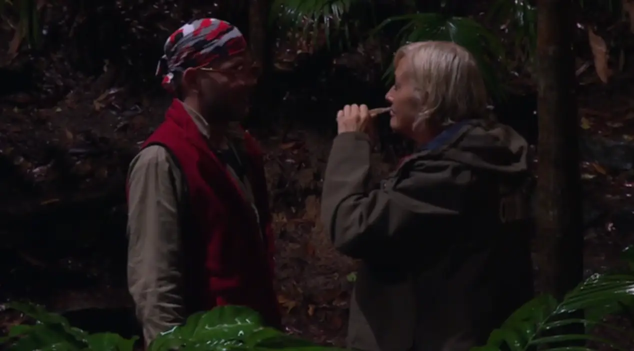 Dean McCullough confided in Jane Moore about his contraband tea bags. (ITV)