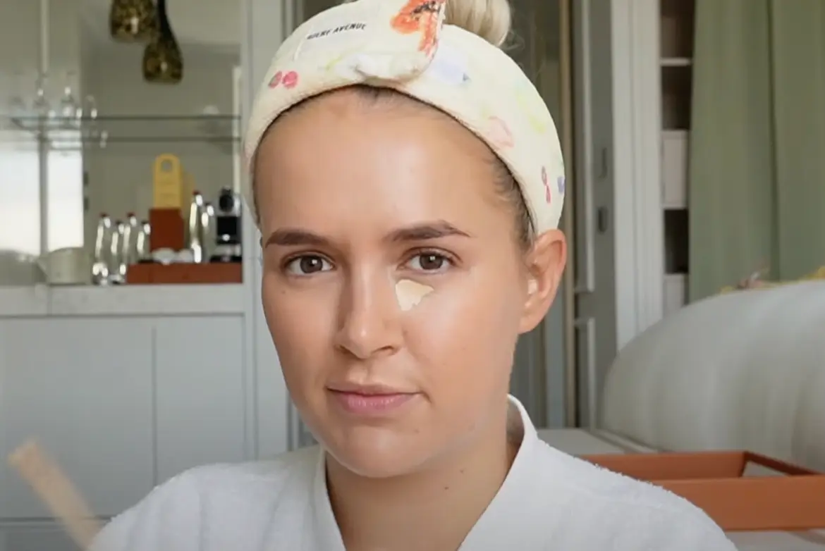 Molly-Mae has spoken about a previous trauma (YouTube/Molly-Mae Hague)