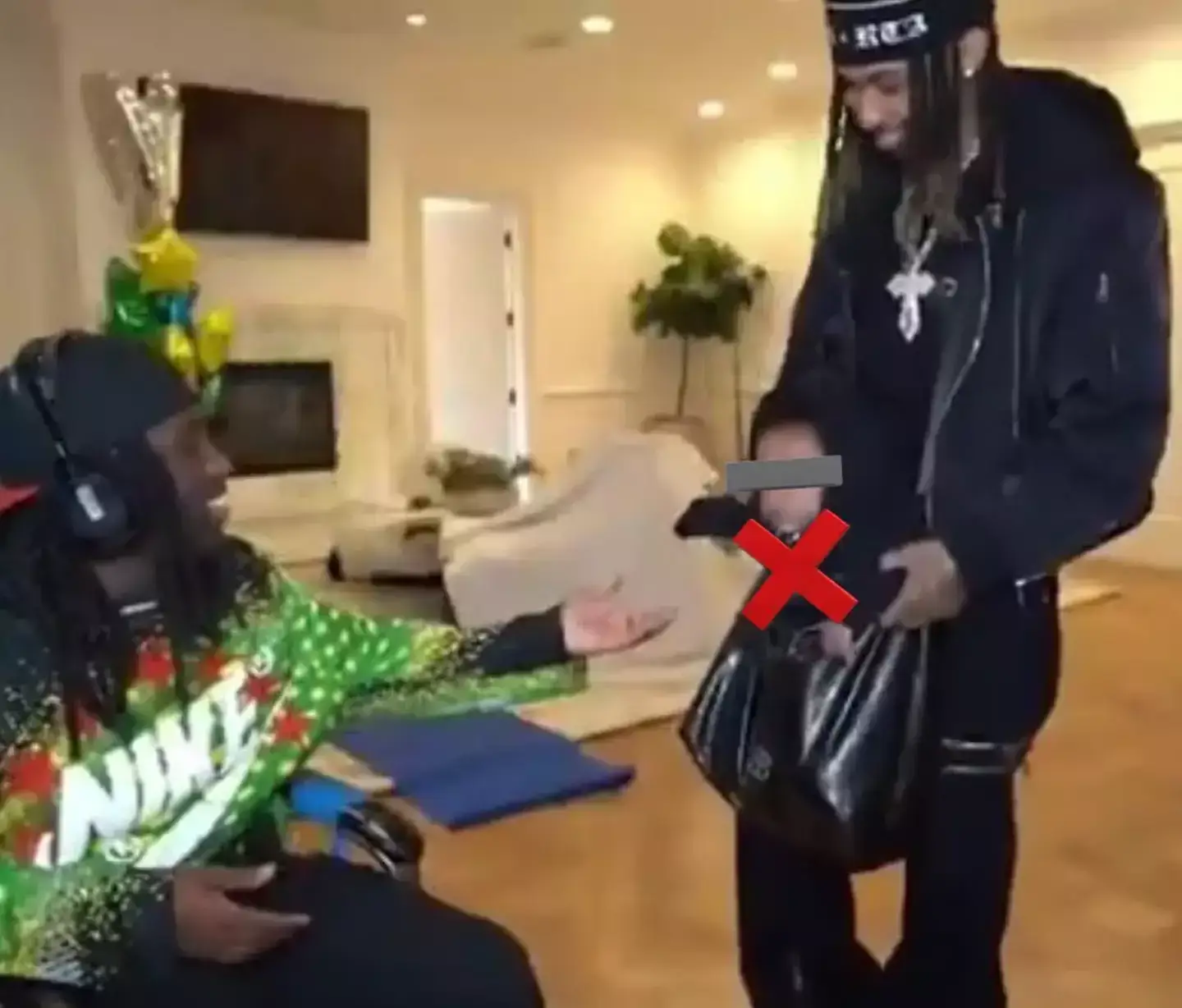 Halle wasn't aware that her baby was going to be on the livestream. (DDG/Instagram)