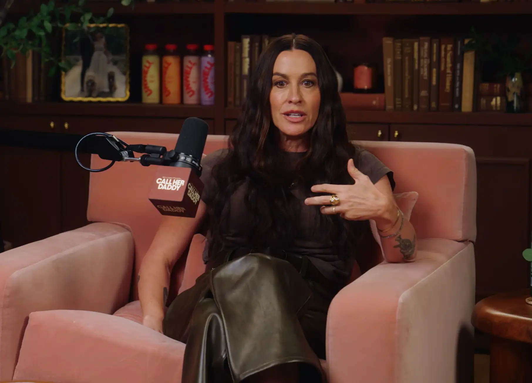 Alanis Morisette opened up about her experiences with post-partum depression on a new podcast (YouTube/Call Her Daddy)