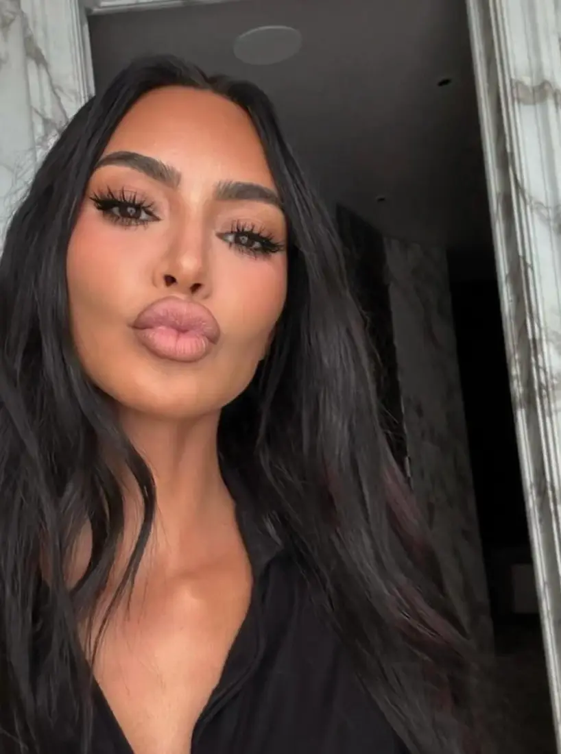 Kim Kardashian has been praised for how she responded to North West's request for money during an Instagram Live (Instagram/@kimkardashian)