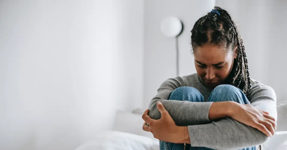 Ronny says that 'as a Black woman, she's often not believed by doctors'.