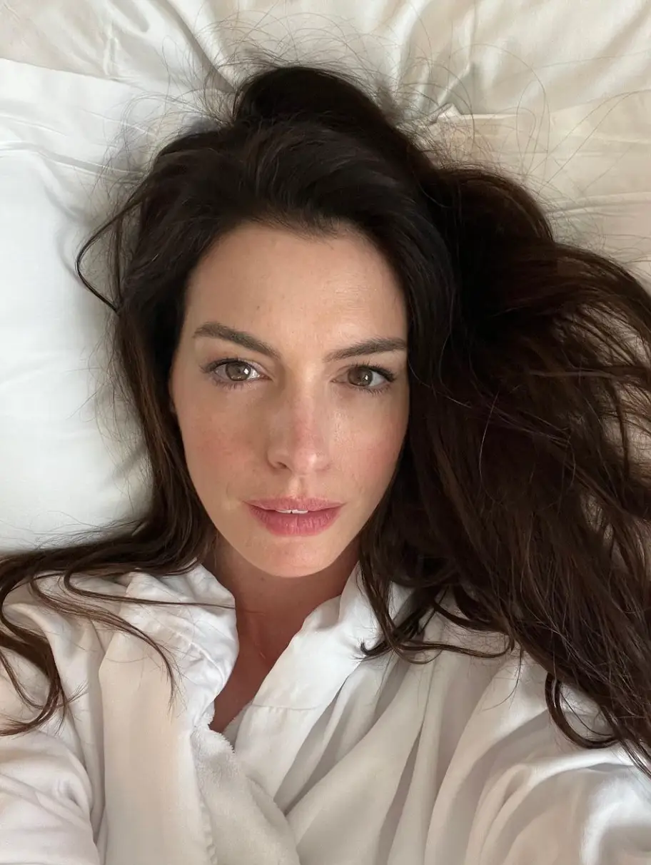 Anne Hathaway opened up about the heartbreaking acting job she had to do following her miscarriage in 2015 (Instagram/@annehathaway)