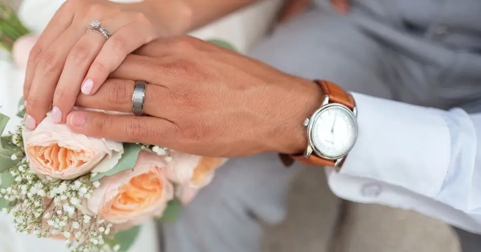 A bride wants to divorce her new husband after a reception gone wrong. (