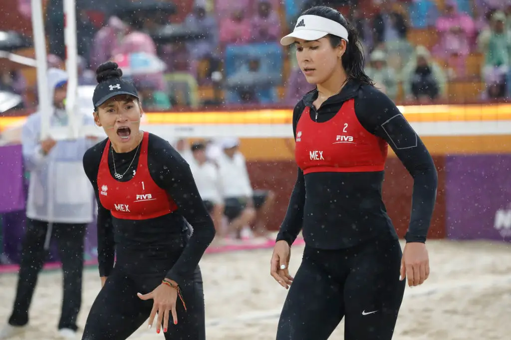 A bunch of 'creeps' online were fuming at the fact women volleyball players were wearing leggings. (Eyepix Group / Contributor / Getty Images)